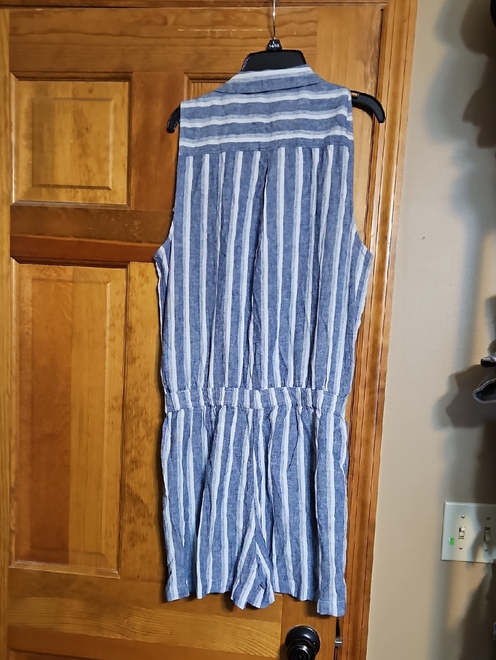 NWT Loft Blue and White Striped Sleeveless Linen Romper - Picture 4 of 7